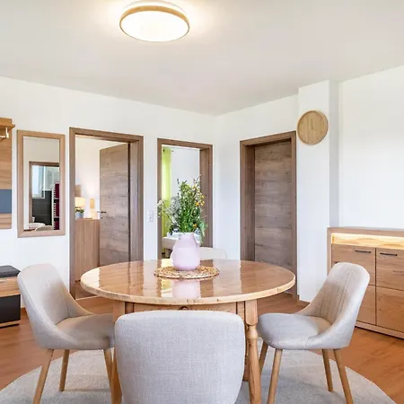 Apartament Sommerau *
